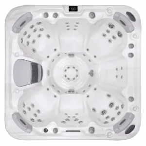 Mont Blanc Hot Tub for Sale in Brookhaven
